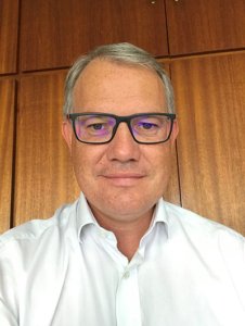 REZULTAT CONSULTING - M. ZGAINSKI
